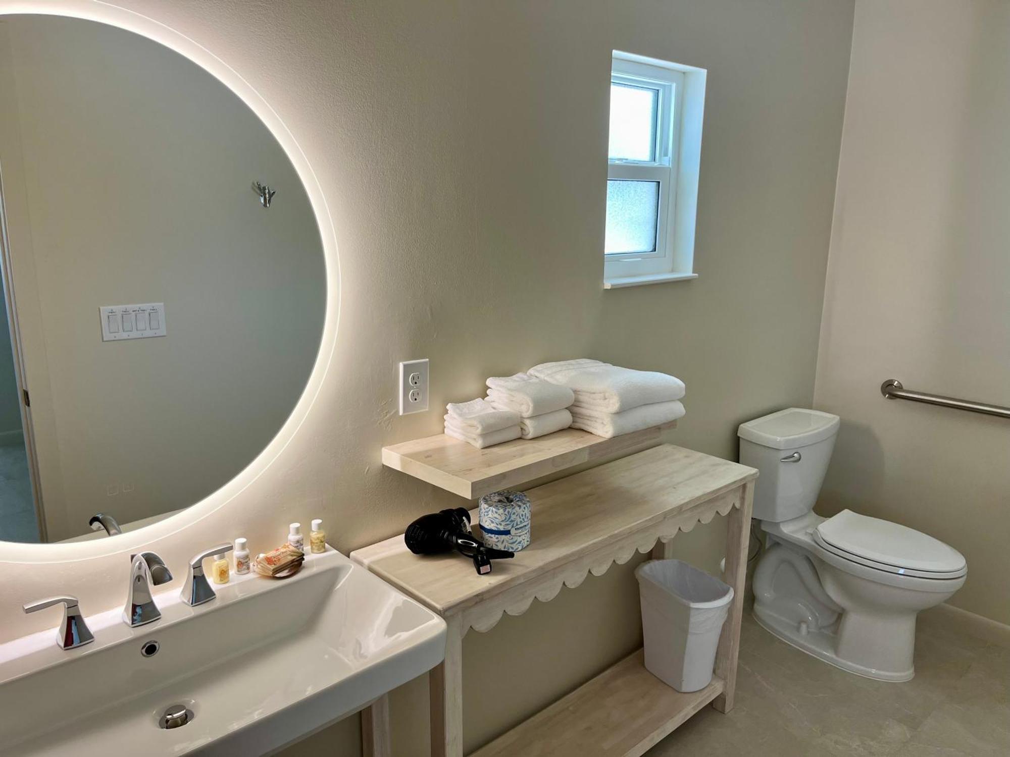 Sunshine Island Inn - Adults Only Санибел Экстерьер фото